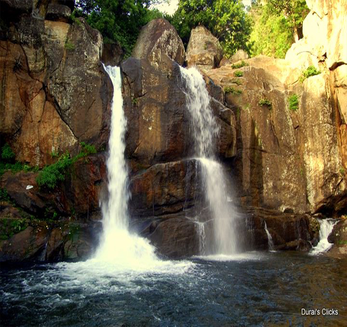 Hotels Near old Courtallam